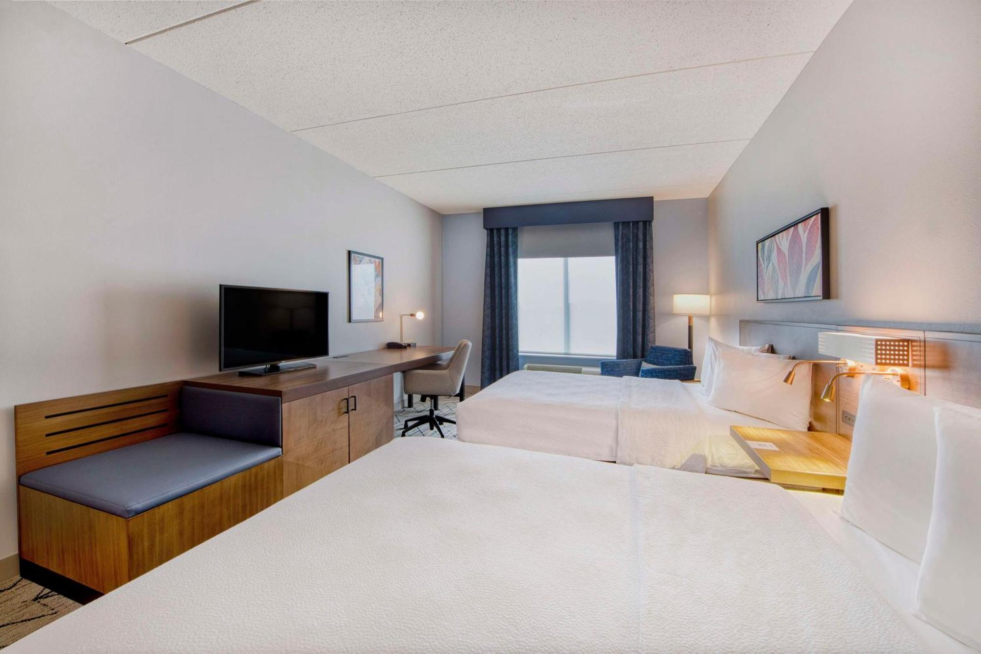 Hilton Garden Raleigh Hotel